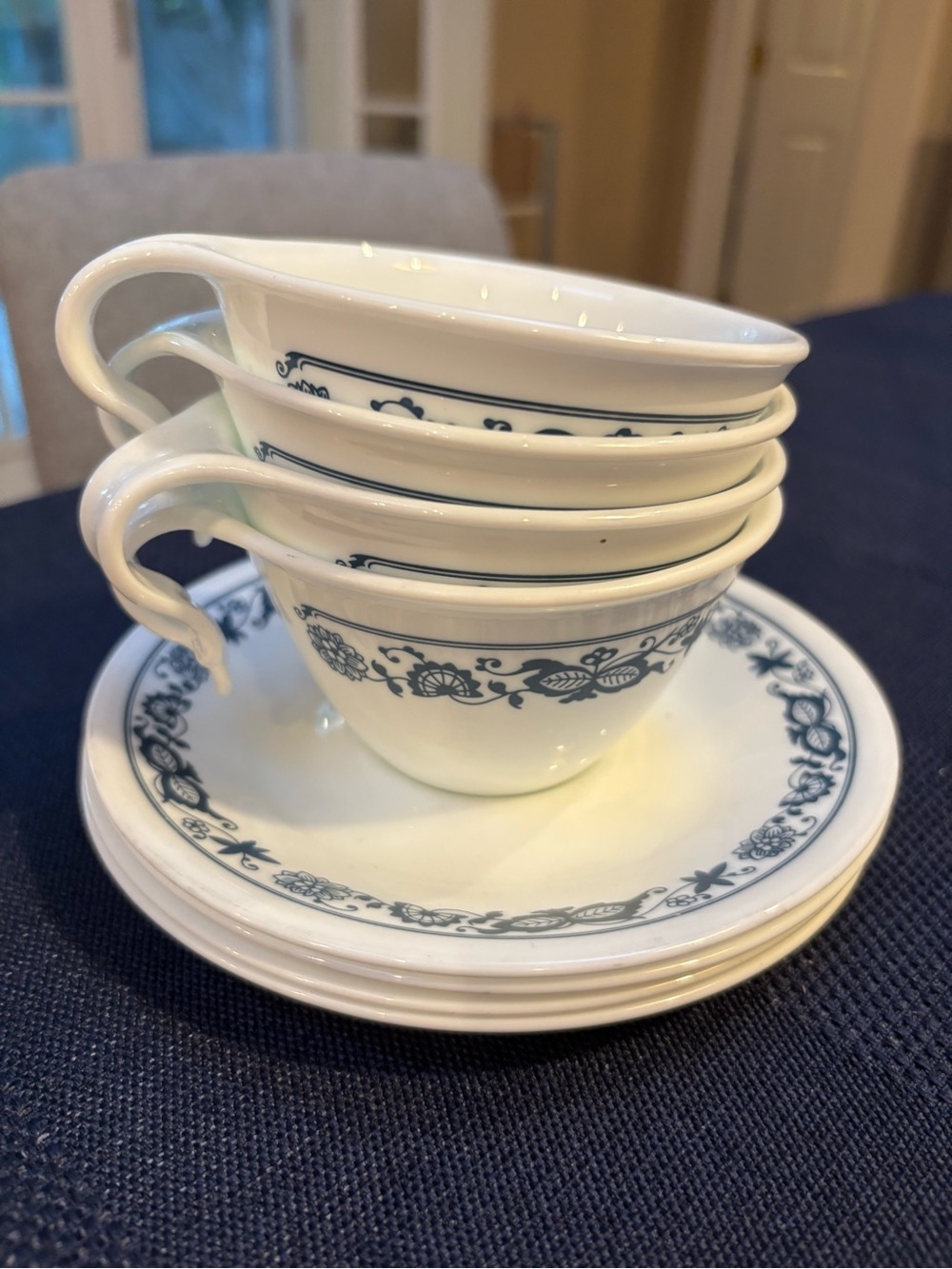 Corelle Blue Onion Dinnerware Tea Cups and Saucers set 4